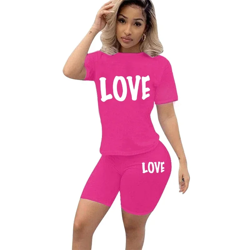 Футболка женская облегающая с круглым вырезом и принтом повседневный комплект