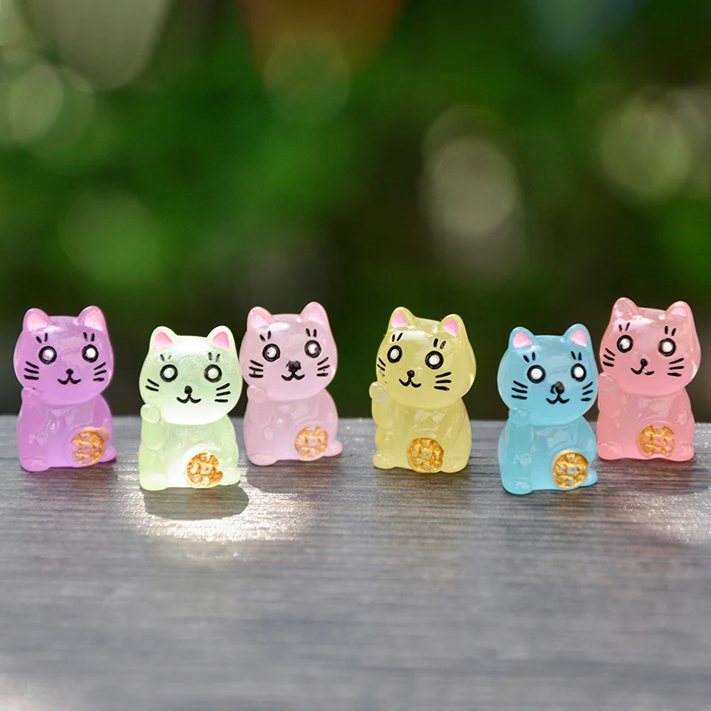 

2PCS Luminous Mini Resin Small Size Lucky Cat Doll Toys Micro Landscape Bonsai Decoration DIY Accessories Ornaments Gifts