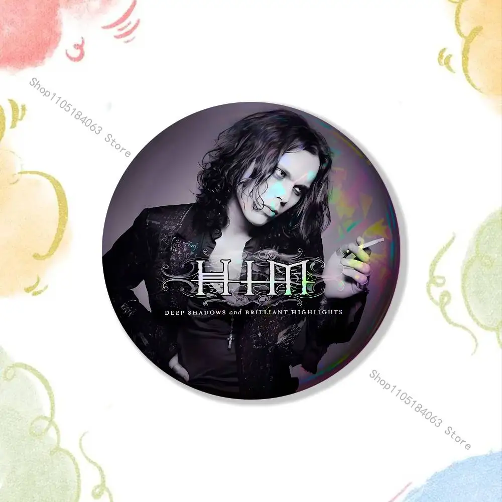 

Круглая брошь H-HIM Band V-Ville V-Valo