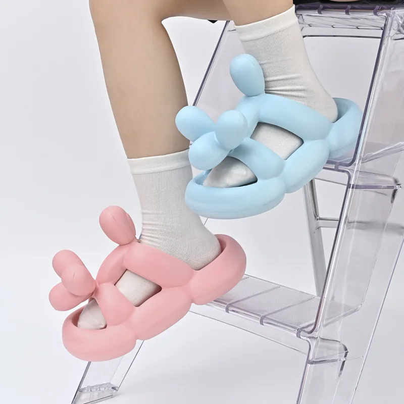

Girls Designer Braided Sandals New Arrival Novelty Stereo Thick Sole Slides Chunky Bread Shoes Home Slippers Unisex Sandals