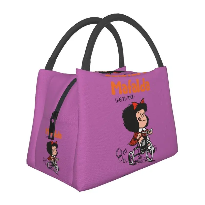 

Hand-held insulated refrigerated simple style lunch bag is convenient attractive, cute, suitable for family friends picnics