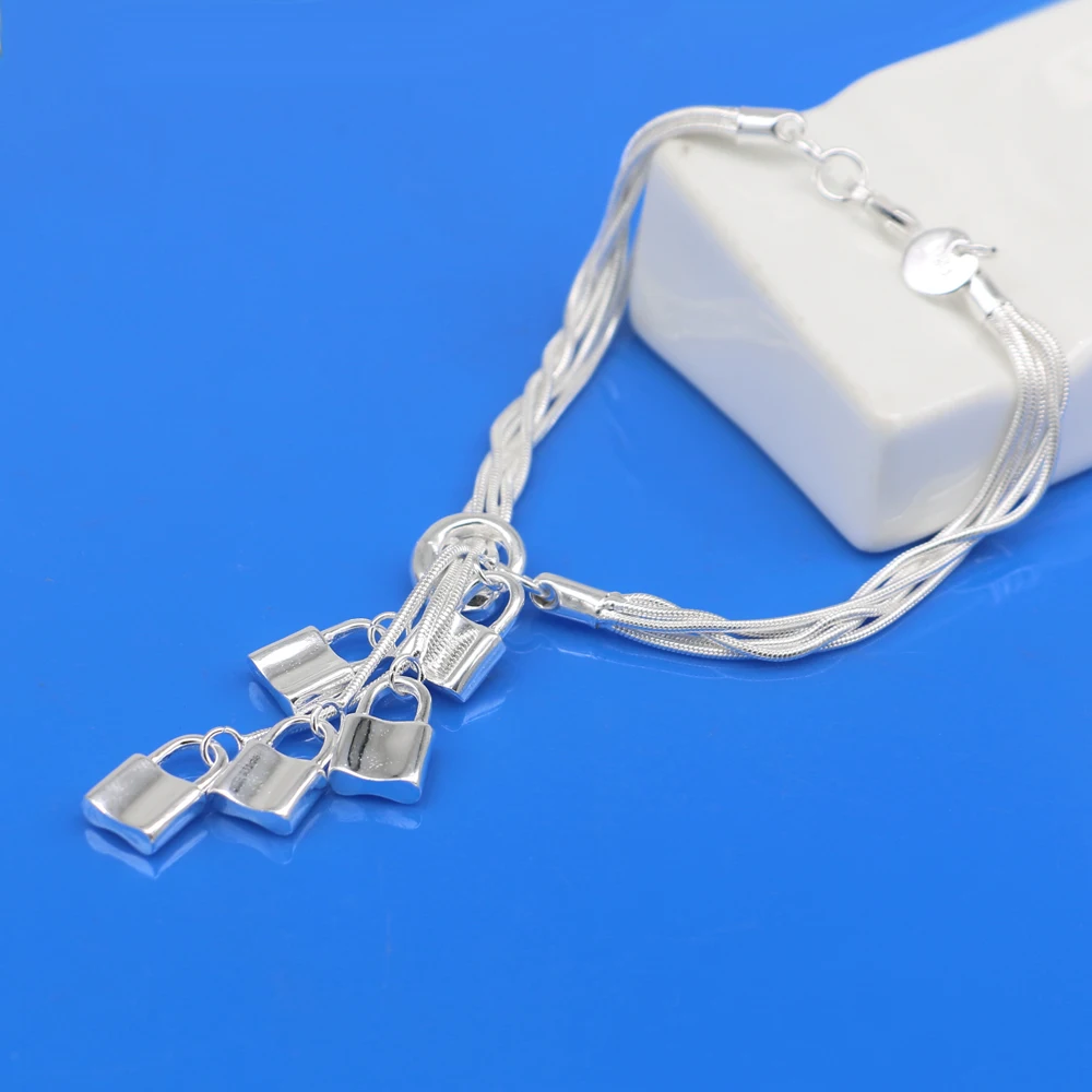 Женский серебряный браслет в богемном стиле