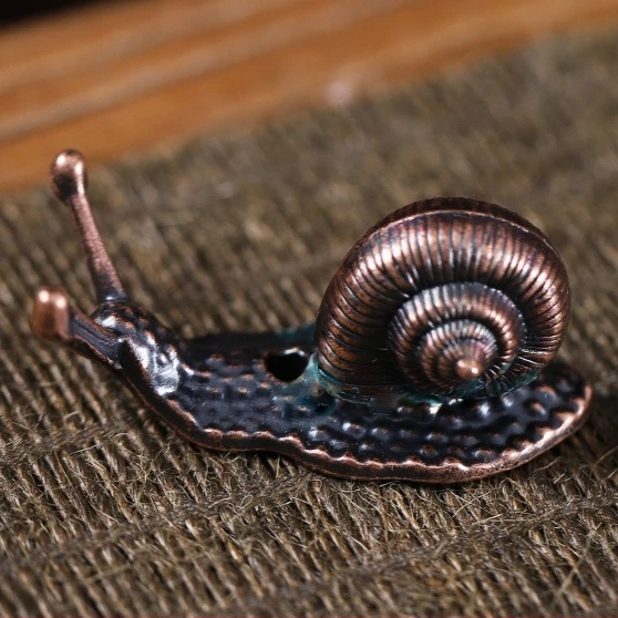 

Металлический держатель для благовоний в форме черепахи и улитки