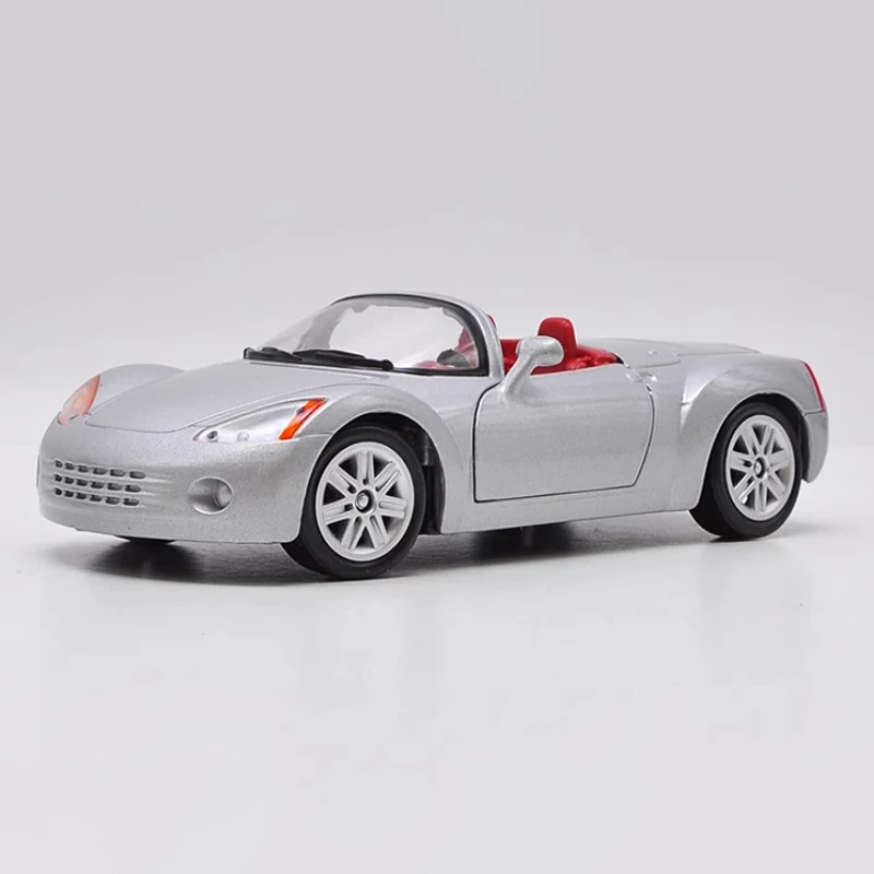 Литая под давлением масштаб 1:24 Pronto Spyder Roadster модель автомобиля из сплава готовый