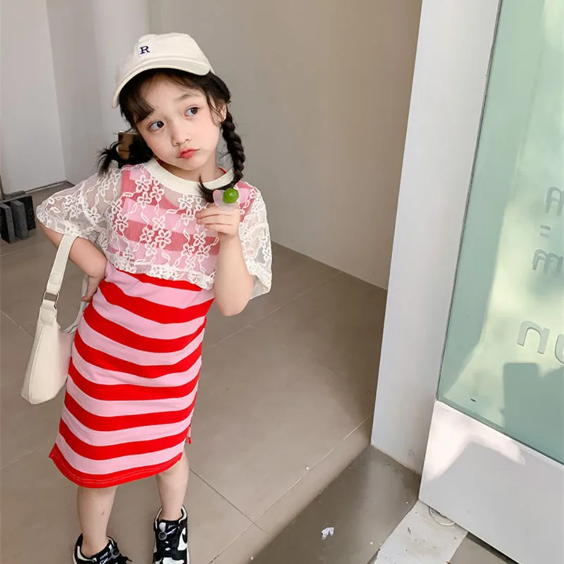 

Летняя женская блузка в полоску средней длины с блестками и коротким кружевом 5-71, 2022