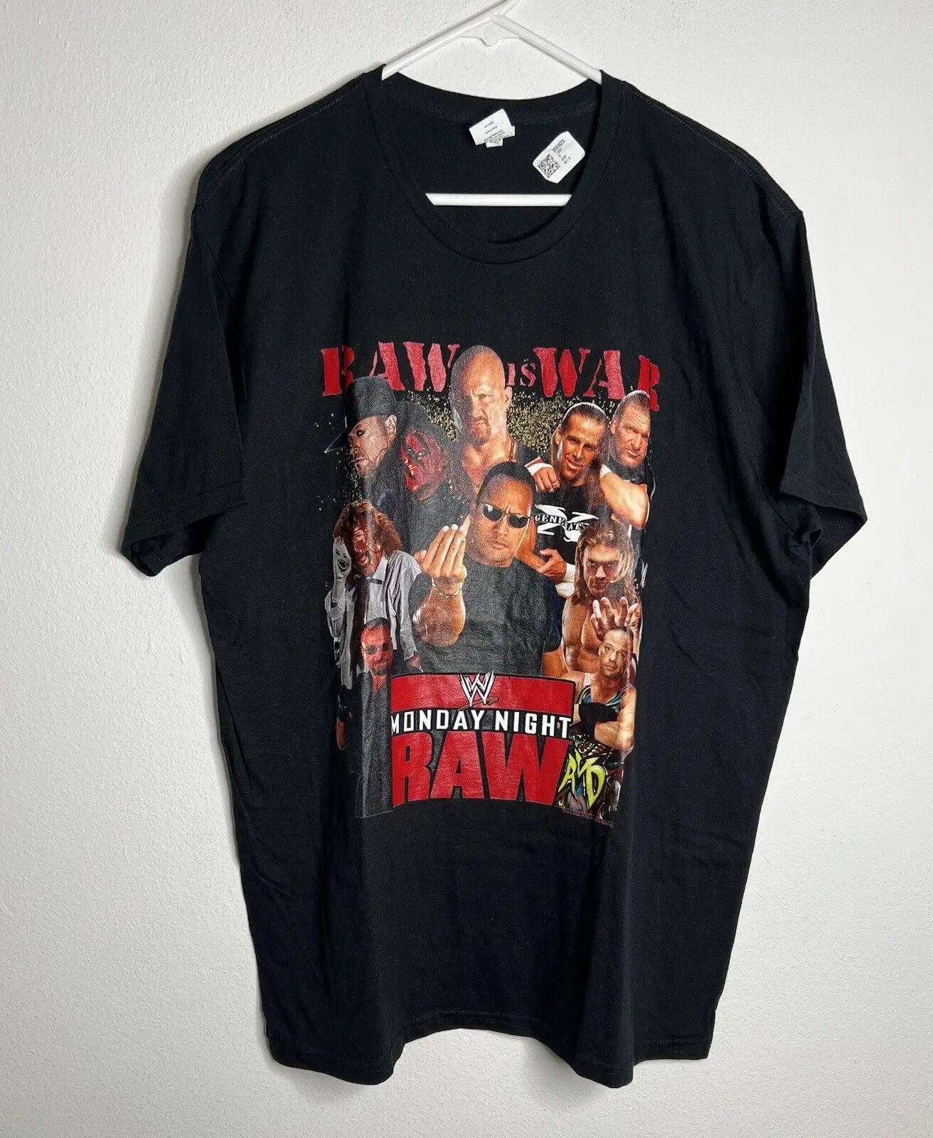 Футболка с генератором войны понедельника на ночь