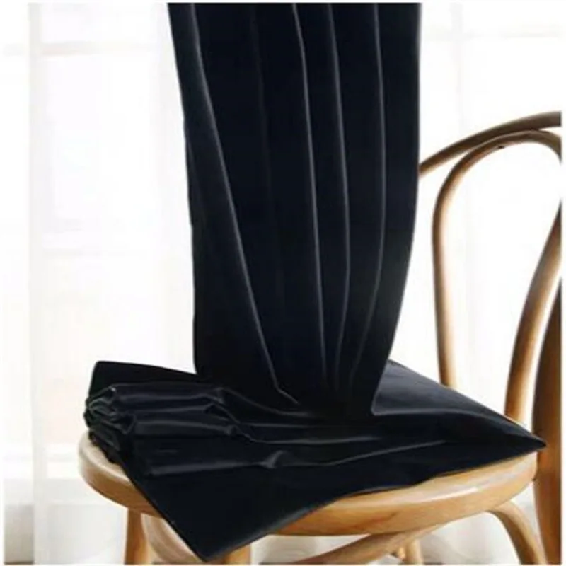 

Modern Curtains for Living Room Luxury Black Dutch Velvet Cortina Bedroom Solid Color Drapes Full Shading Curtain Home Custom