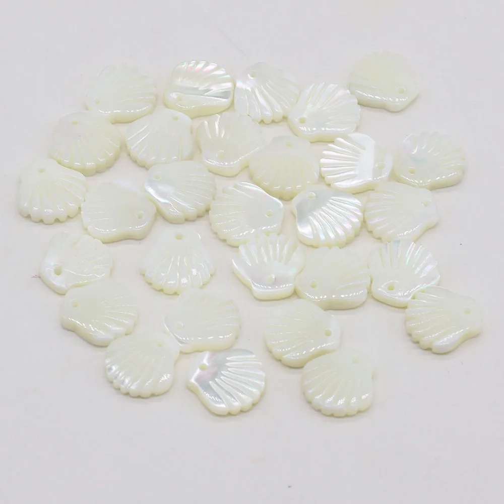 1 шт. Маленькая подвеска в виде ракушки 12 х12 мм |