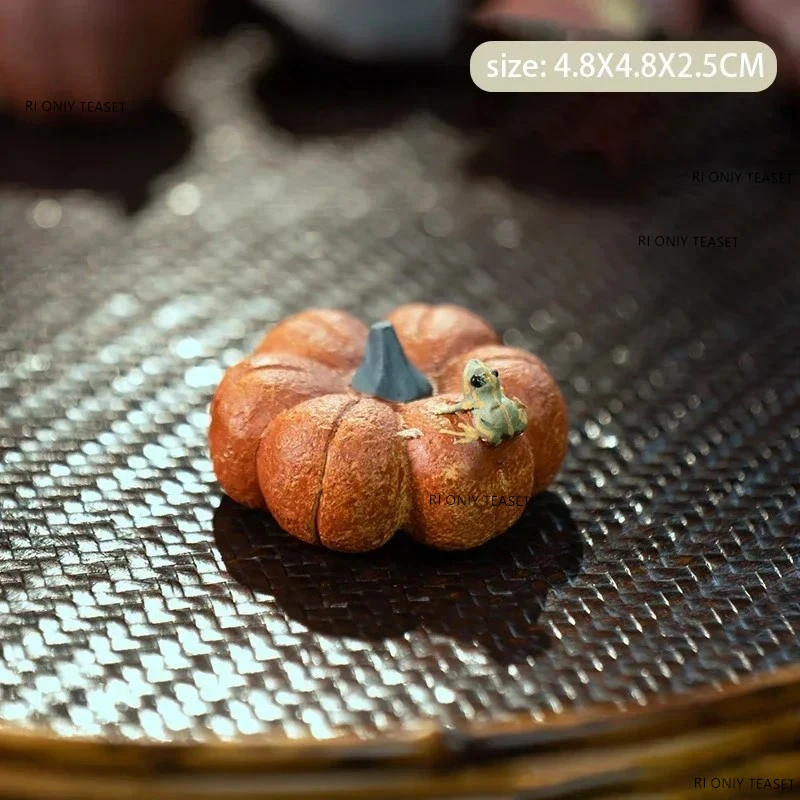 

Фигурки для чаепития из фиолетовой глины RI ONIY TEASET