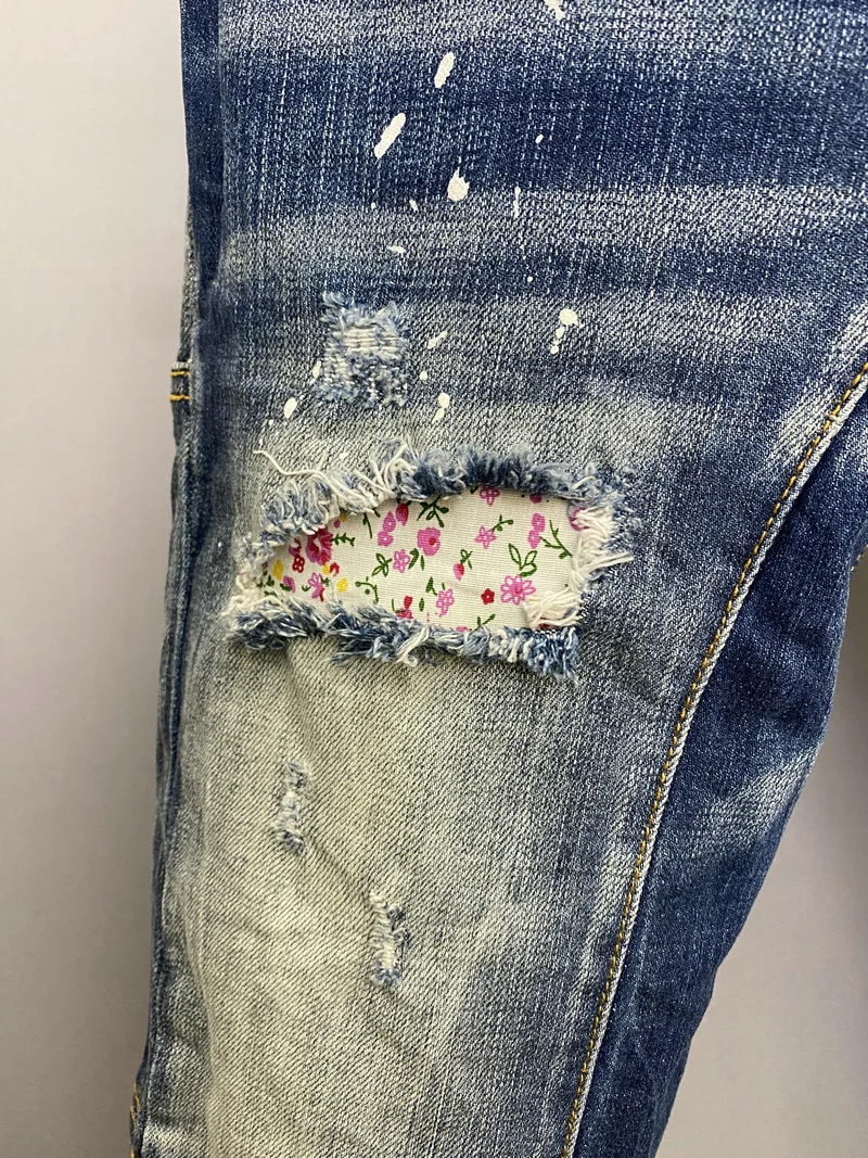 New Men's Dsquared2 Buttons Jeans Ripped For Male Skinny  Pants Men's Denim Trousers Top Quality Slim Jeans A189
