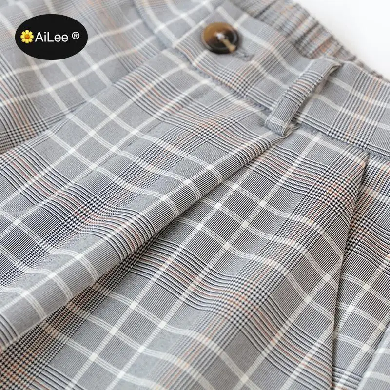 Plus Size 3XL Summer Knee Length Plaid Shorts England Style Comfortable Wide Leg Trouses Women Loose Casual Straight Shorts