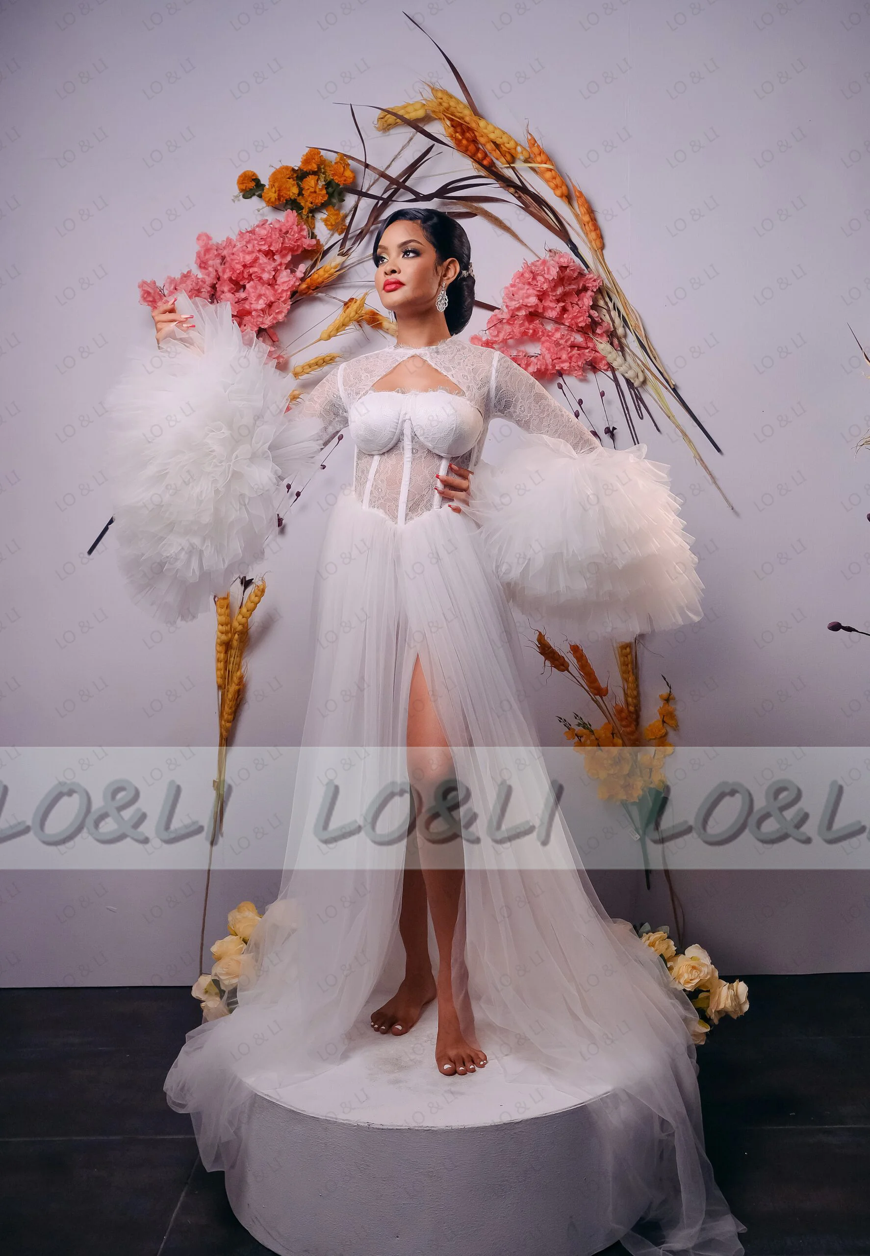 Рисунок 3 - Женский свадебный халат LO & LI