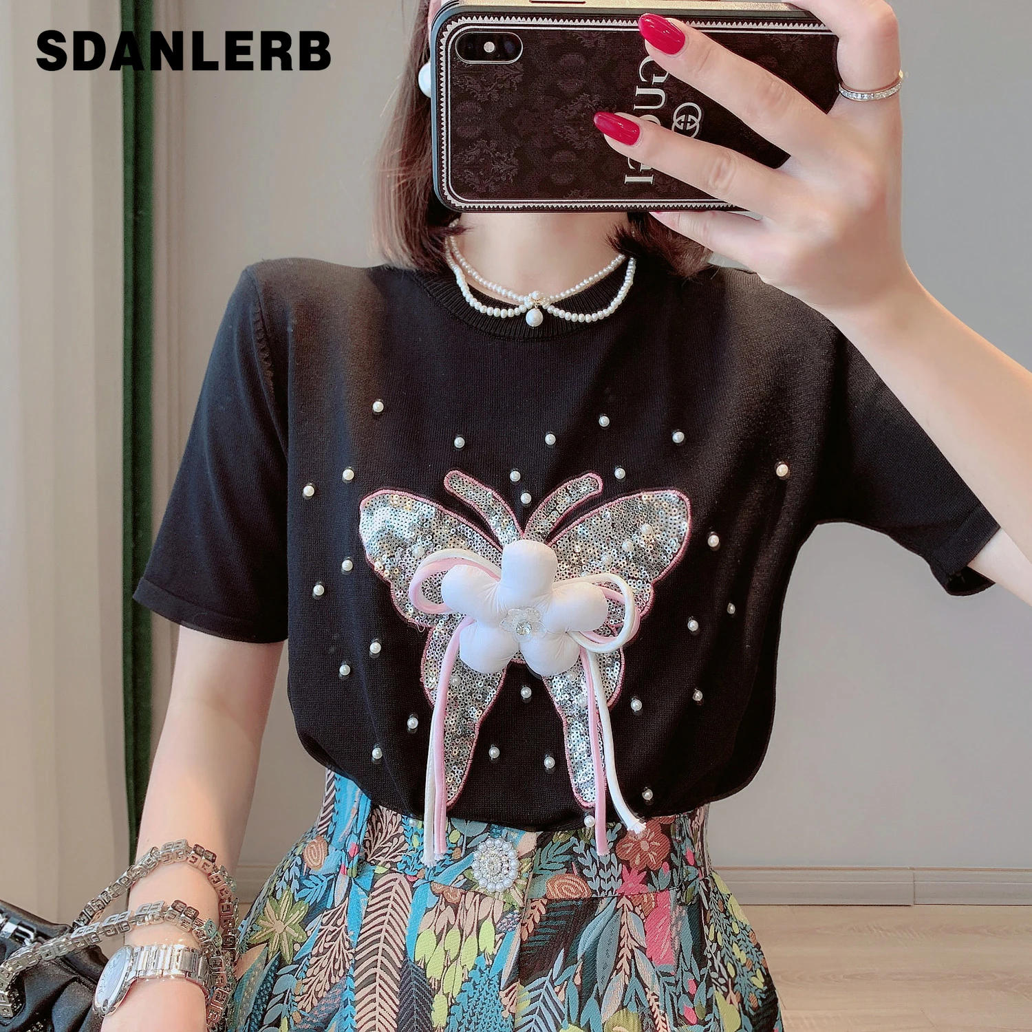 

2022 Summer New Women's Elegant T-shirt Butterfly Sequins Heavy Industry Beads Loose Short Sleeve Thin Casual Knitted Tops