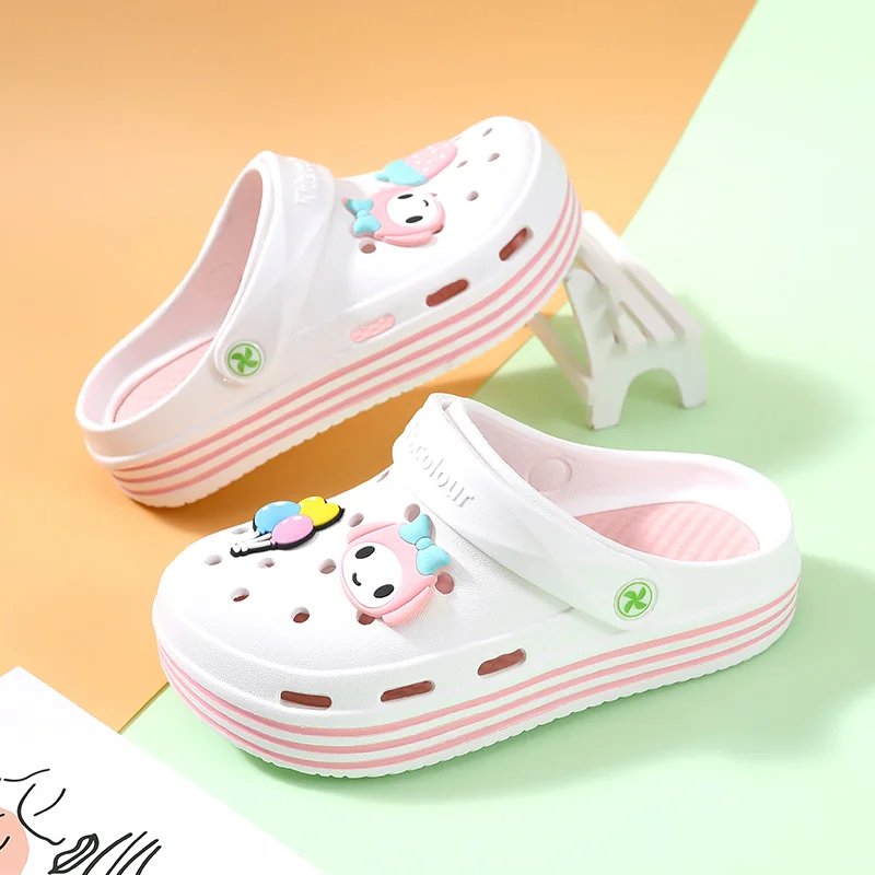 2022 Fashion Pink Summer Hole Sandals Women Beach Shoes Platform Flat Women's Clogs Sizes 30-40 Comfort Cute Sandals for Girls