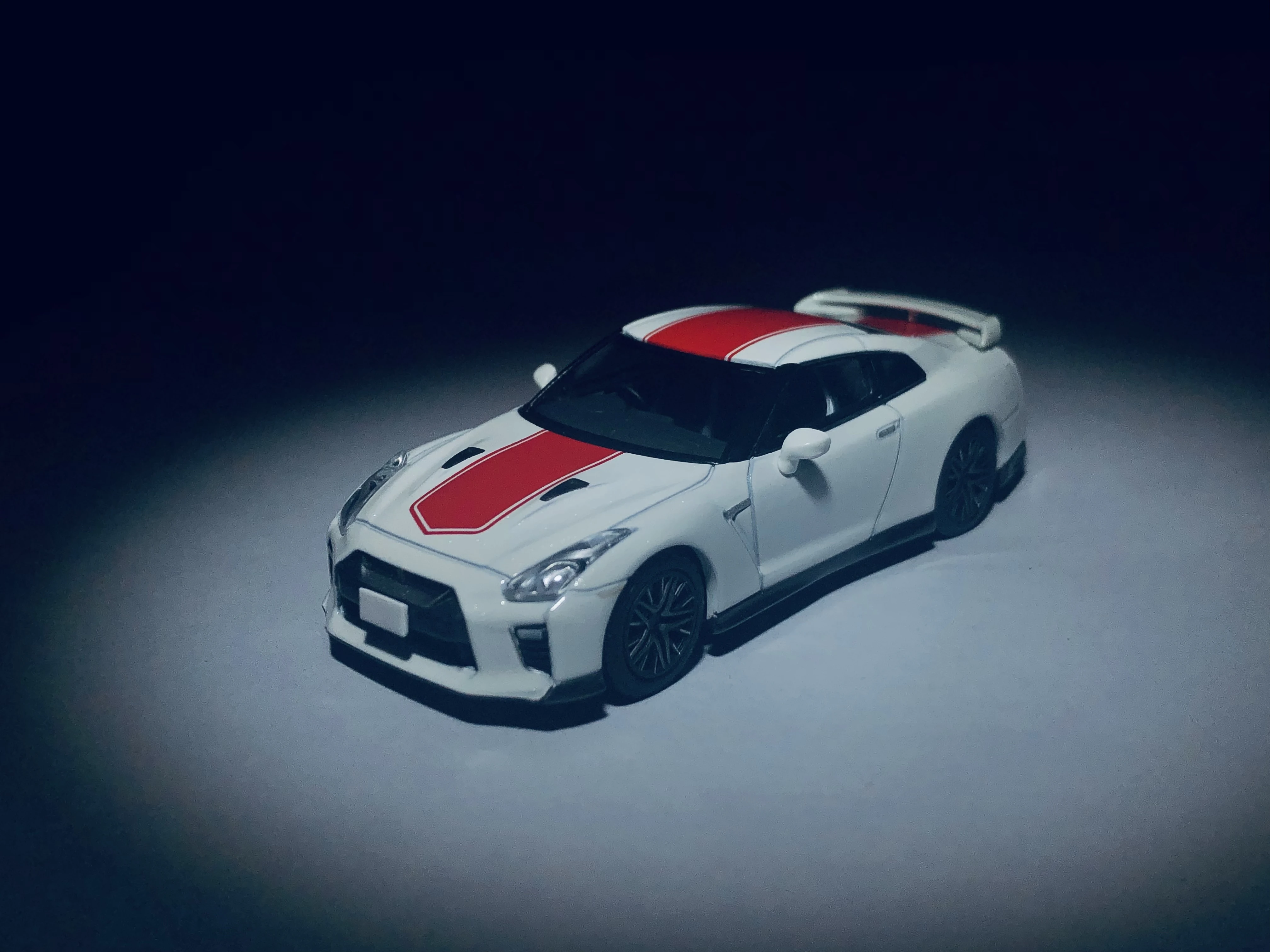 

TOMYTEC TLV 1/64 Nissan GT-R 50th Anniversary 2020 model LV-N200c Die Cast Model Car Collection Limited