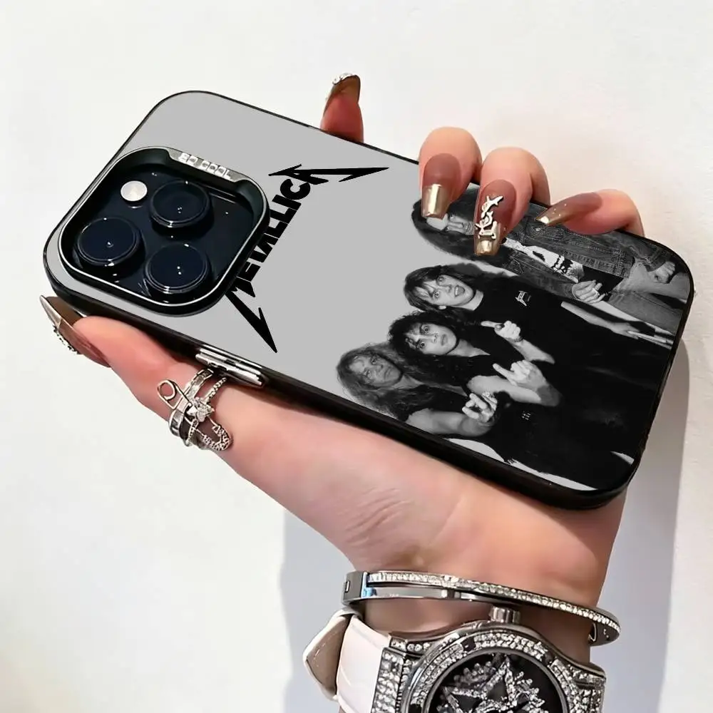 Фото Чехол для телефона M-Metallica Fashion Rock Band для iPhone 17, 16, 15, 14, 13, 12, 11 Plus, Pro Max, XS, цветной серебристый чехол-накладка №4
