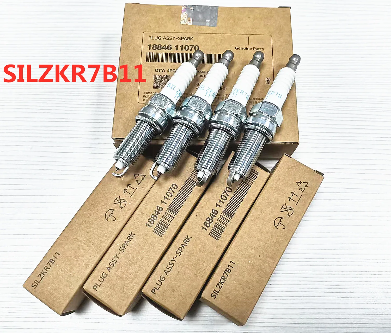 

1884611070 18846-11070 4PCS Original New Iridium Spark Plugs For Hyundai Elantra Azera Santa Fe Genesis i40 Kia Carens Optima