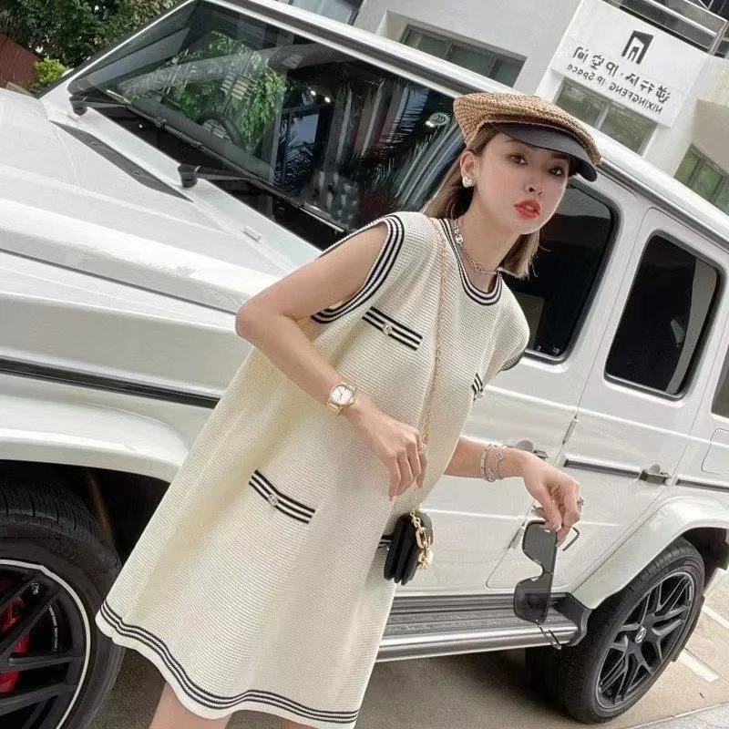 Женское черное платье-свитер с коротким рукавом свободные элегантные платья