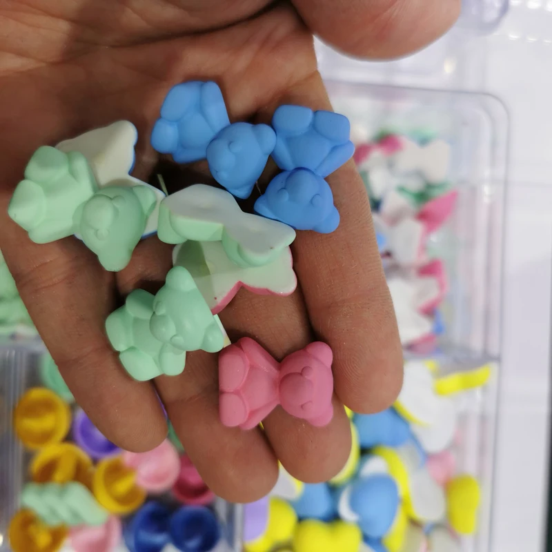 200 шт. 17-21 мм самодельные серьги-наклейки с маленьким медведем для женщин детская