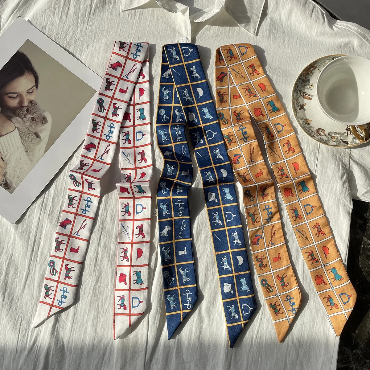 Женский шёлковый шарф с принтом Парижская лошадь 100x5 см