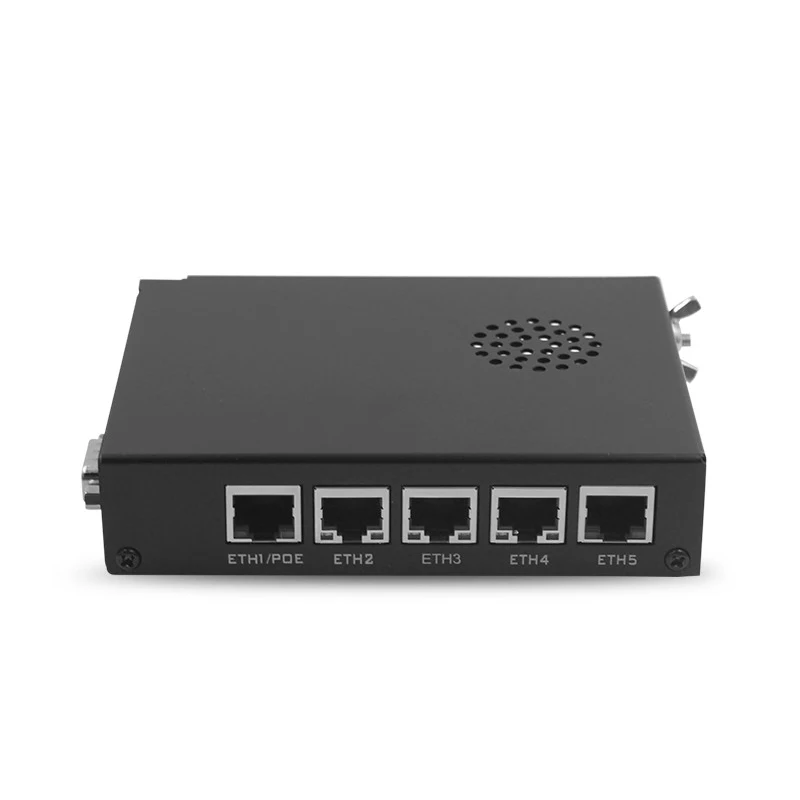 MikroTik RB450Gx4 Router Four core 716MHz CPU, 1GB RAM, 5xGigabit Ethernet, PoE out on port #5, RouterOS L5