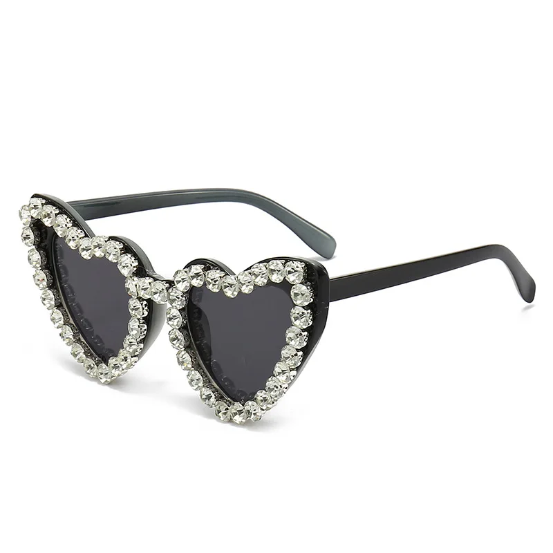 

Fashion Diamond Heart Sunglasses for Women Men Trends Oversized Punk Sun Glasses Female Gradient Len Shades Eyewear UV400 Oculos