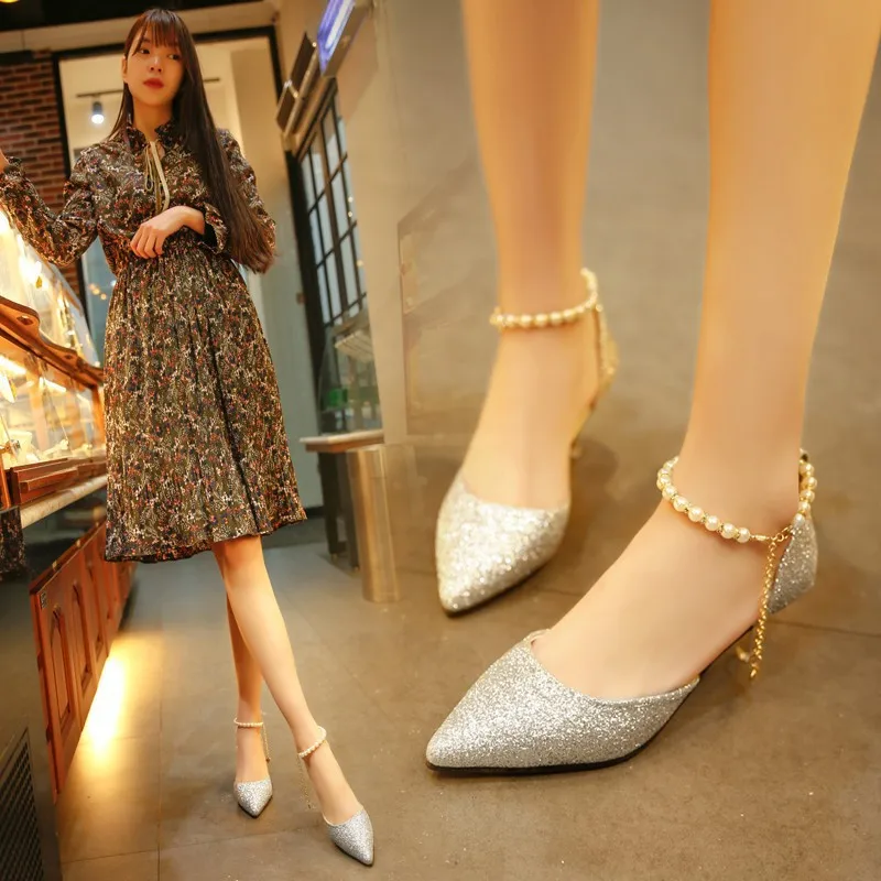 

2022 Trend Pointed Toe Wedding Bride High Heels Shoes Female Low Small Heel Sandals Party Mules Gold Silver Women Pumps