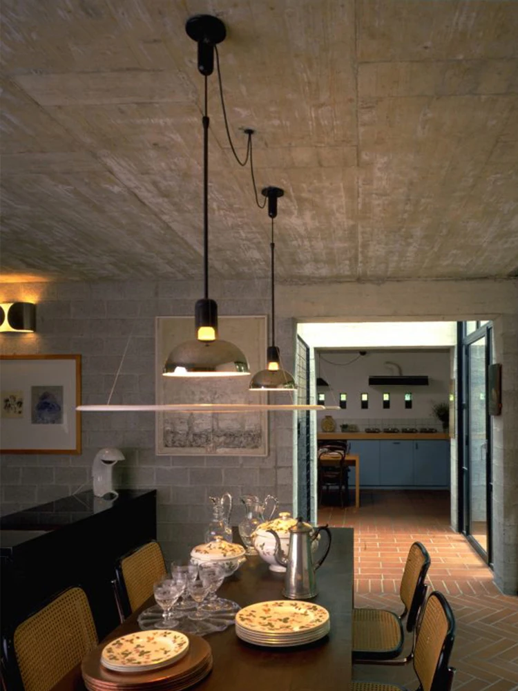 

Подвесная лампа в скандинавском стиле, итальянский дизайнерский современный светильник в виде летающей тарелки для ресторана и кабинета, комнатное украшение