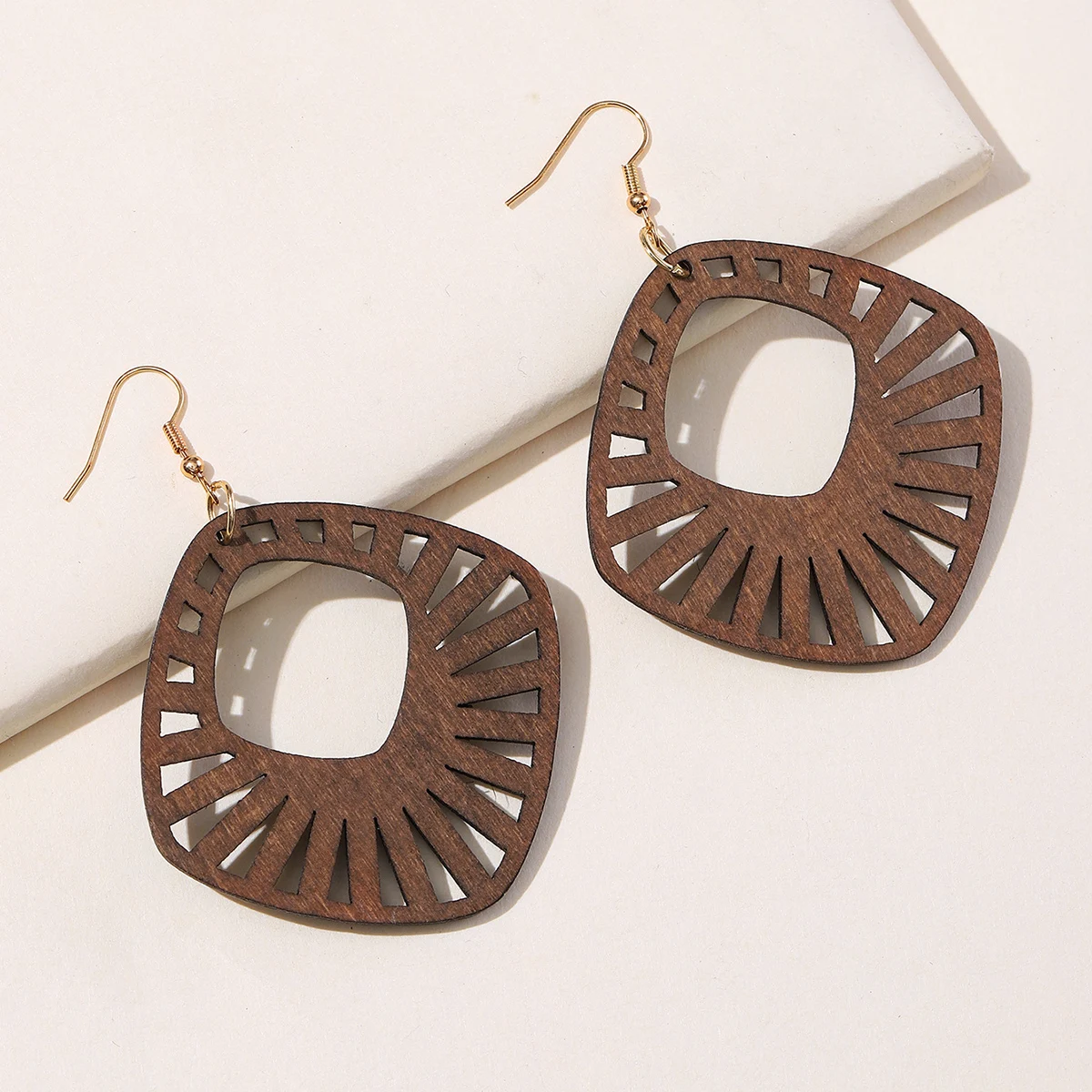 Женские деревянные серьги, Геометрические Квадратные серьги с вырезами, серьги-капельки, Женские Ювелирные изделия, аксессуары, подарок