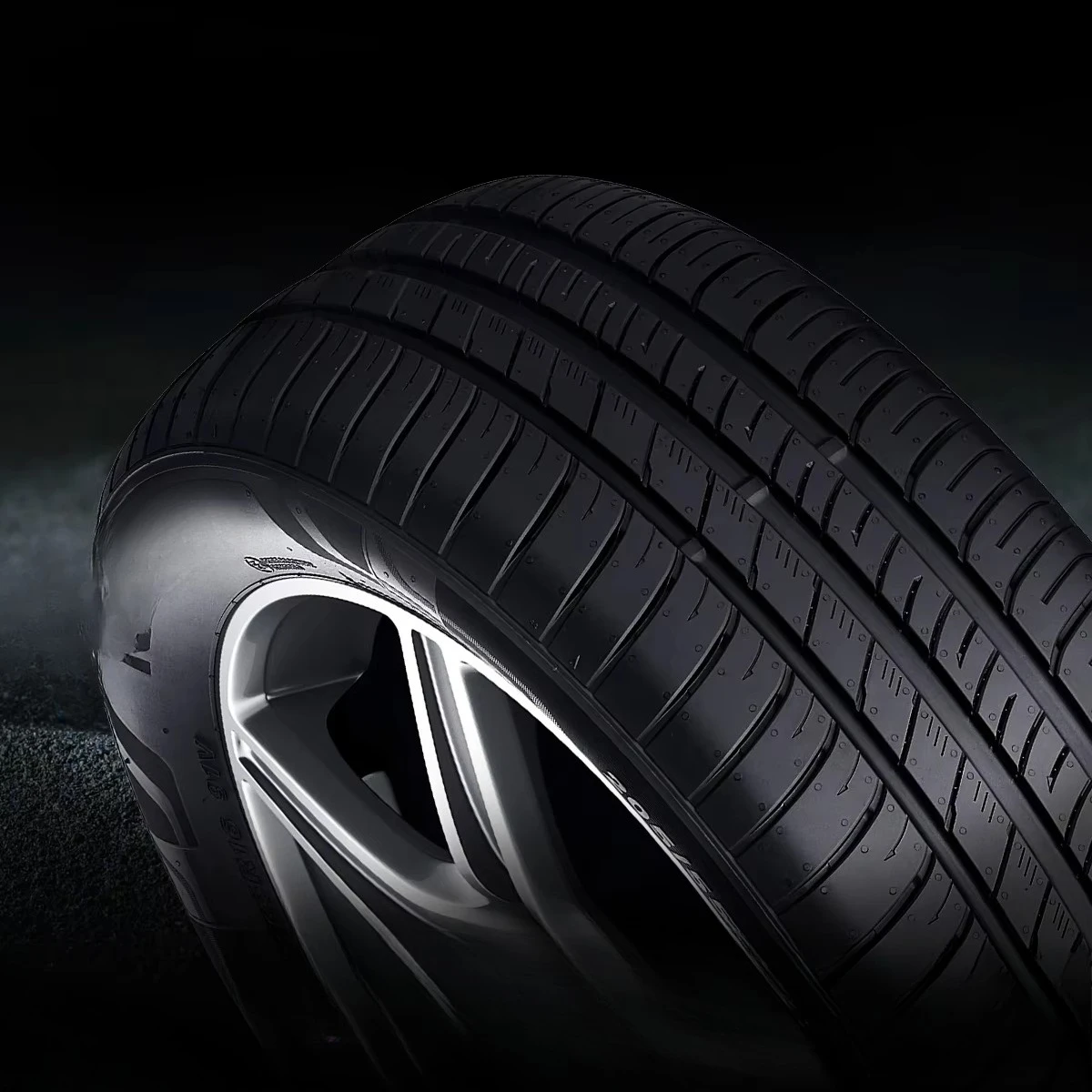Летние шины для квадроцикловUTV 19565R 15 95T TL N'Blue HD Plus XL 19565R 15 95T Tl N'Blue Hd Plus Xl Лето (art.: 3920d388233dc) - 3920d388233dc
