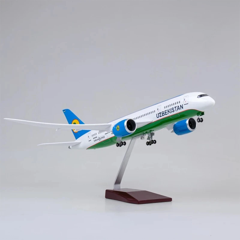 Фото 1:130 Масштаб 47 см Модель Литая под давлением Смола UZBEKISTAN Авиакомпания Самолет B787 Dreamliner Игрушечные самолеты со светодиодной подсветкой (сенсорный или звуковой контроль №3
