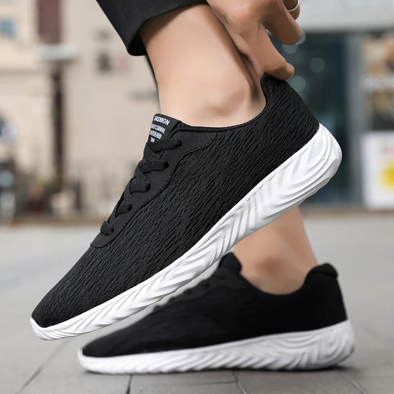 Fashion Men Running Shoes Lightweight Athletic Sport Shoes Sneakers for Men Outdoor Men Tenis Shoes Zapatillas Deportivas Hombre