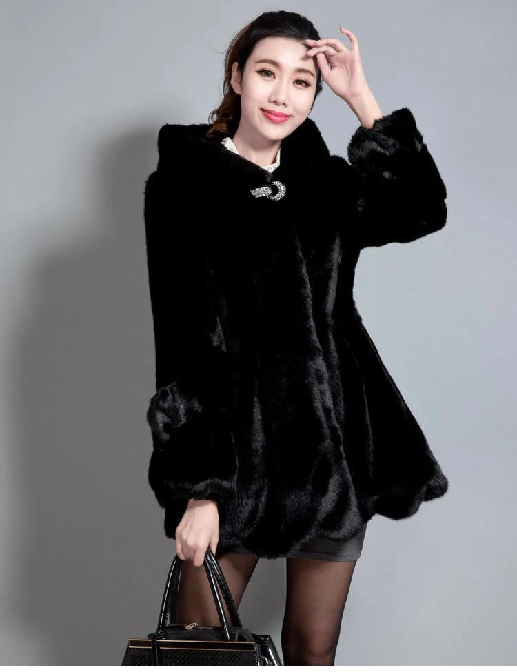 2021 Women Full Sleeve Warm Winter Fluffy Fur Jacket Female Overcoat Loose Fit Hooded Whole Skin Fake Rabbit Fur Coat Fashion
