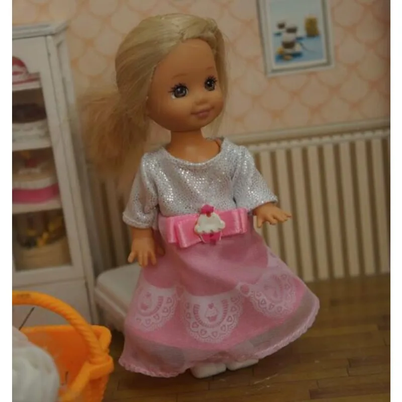 Новый стиль игрушечные аксессуары подарок красивая одежда для ваших кукол в