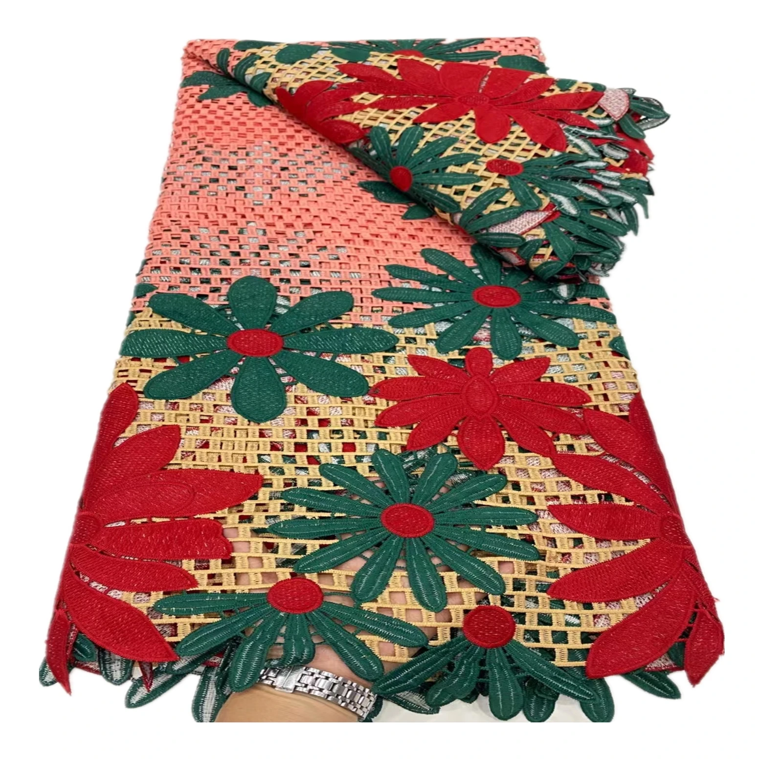 

2022 African Guipure Cord Lace Fabric Good Quality Wholesale Embroidered Milk Silk Lace for Party/Wedding Dress SDPG61