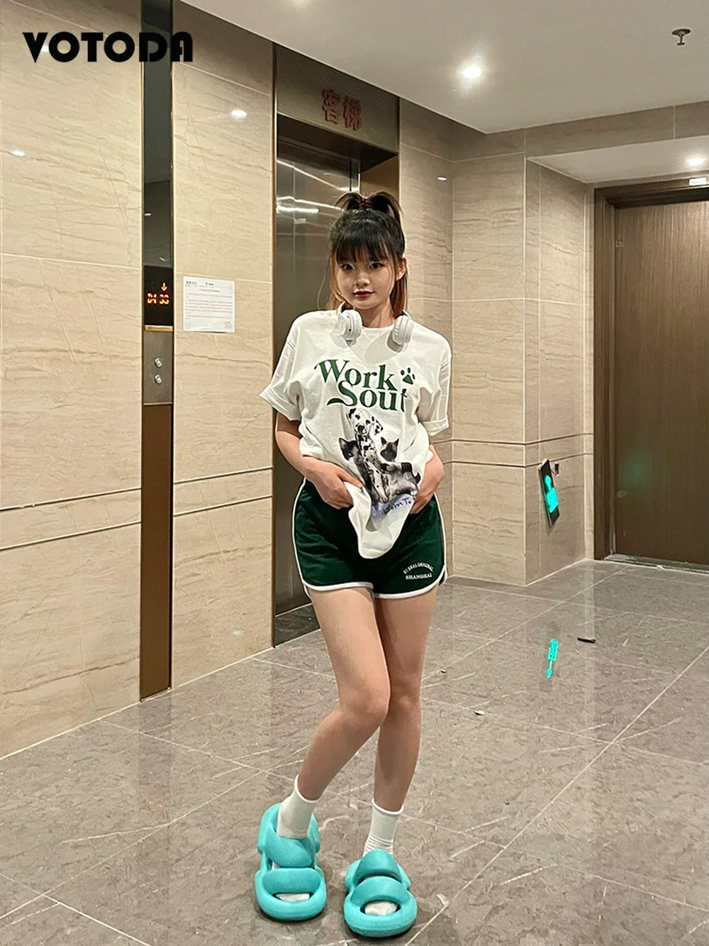 Women Shoes Summer Men Plus Size Slippers Platform Soft Casual Beach EVA Slipper Fashion Outdoor Pillow Flip Flop Couple Sandals