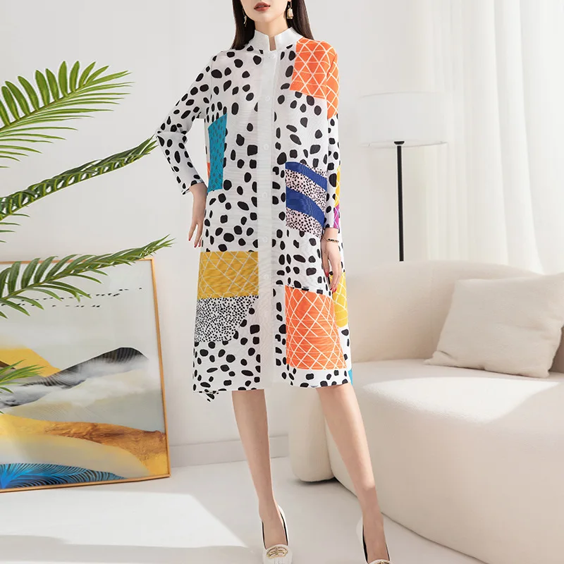 

Женское плиссированное платье в горошек, новинка сезона весна-осень 2023, стандартное свободное большое пальто средней длины с принтом