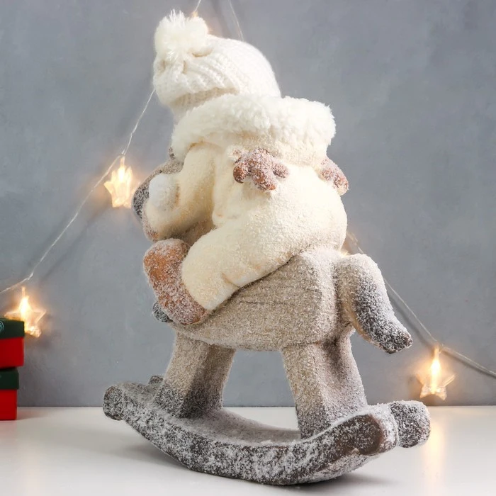 Сувенир керамика &quotМалышка в комбинезоне с мехом на лошадке-качалке&quot 47х36х17 см