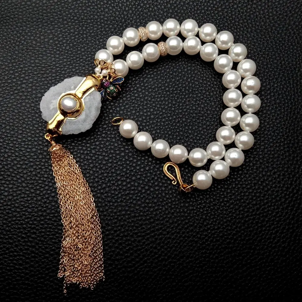 

Y.YING White Round Sea Shell Pearl Necklace Natural White Quartz Slice Cultured Pearl Pendant Cz Pave Insect Charm