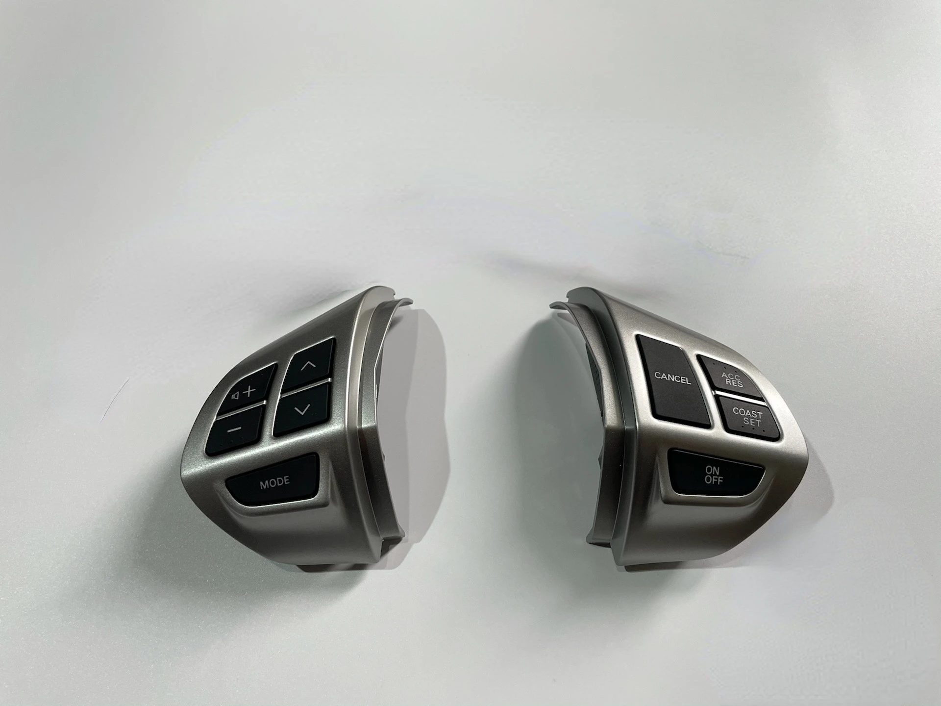 

For Mitsubishi Outlander EX ASX Original Steering Wheel Volume/cruise Control Switch Button