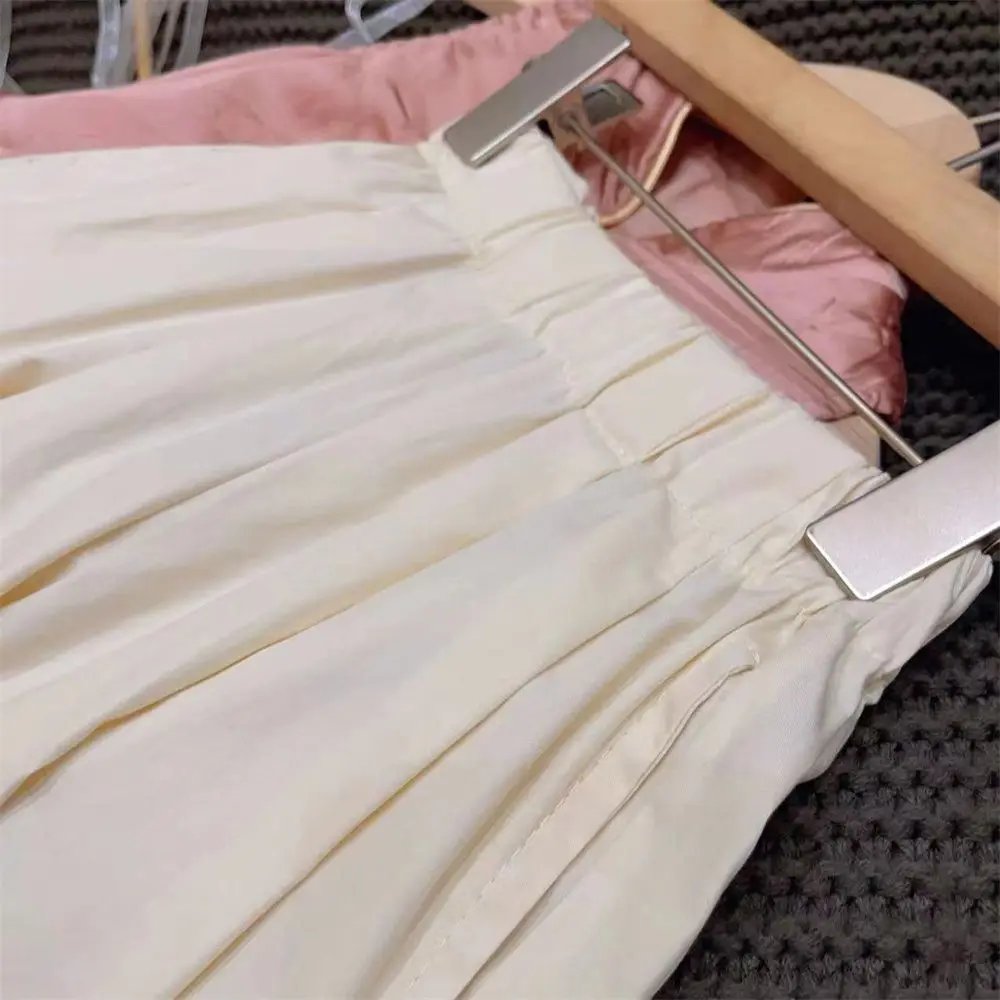 Блузка с вышивкой и брюки широкими штанинами для девочек Новинка лета 2024