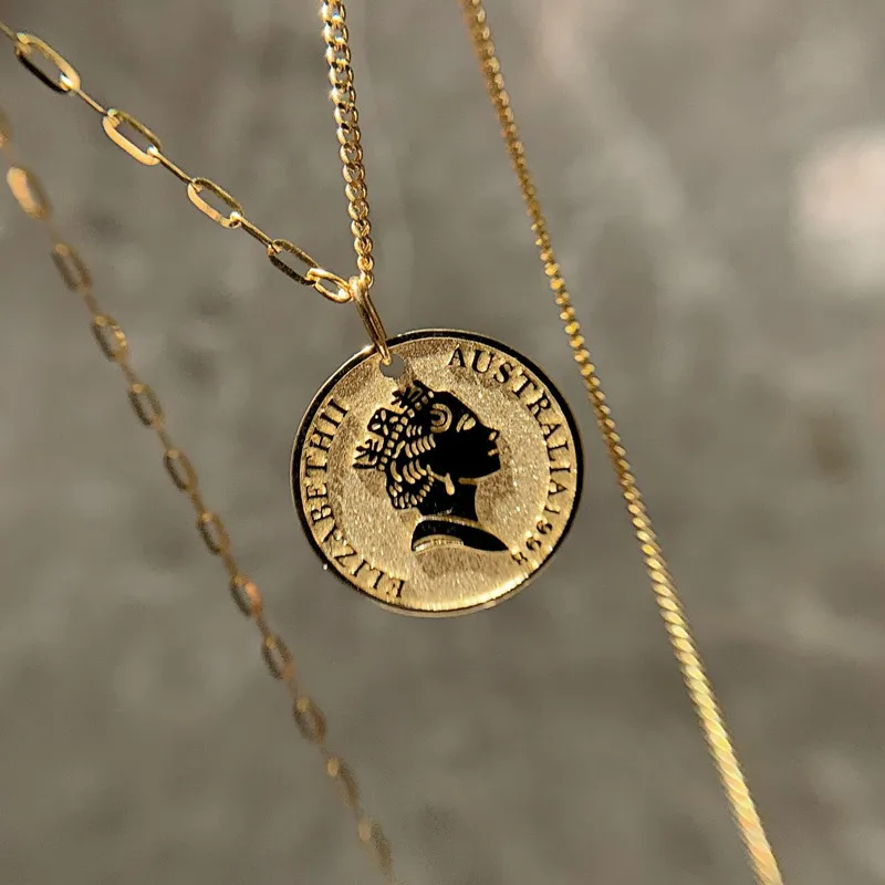

UBESTNICE Ins Real 18K Solid Yellow Gold Jewelry AU750 Queen Elizabeth Round Gold Coin Pendant Link Chain Necklaces for Women