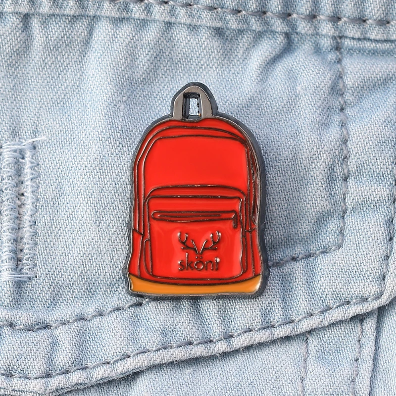 

Schoolbag Lapel Pins Creative Jewelry Cartoon Enamel Pin New Year Gift Badges Women's Brooch Friends Christmas Fashion
