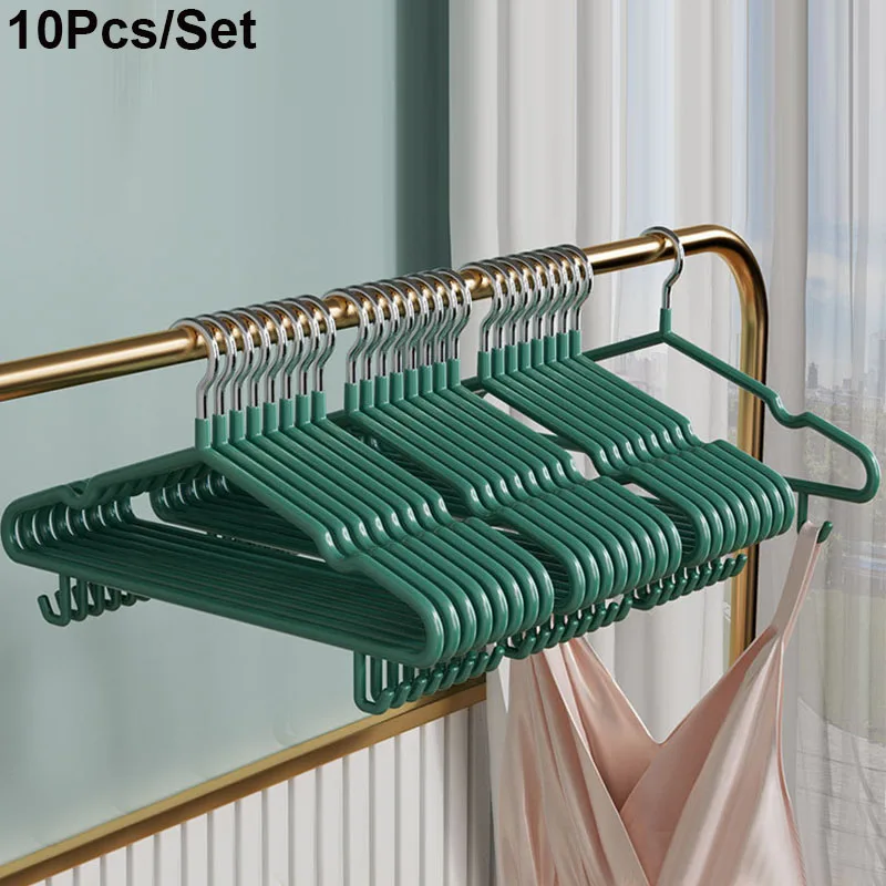 

Металлические вешалки для одежды