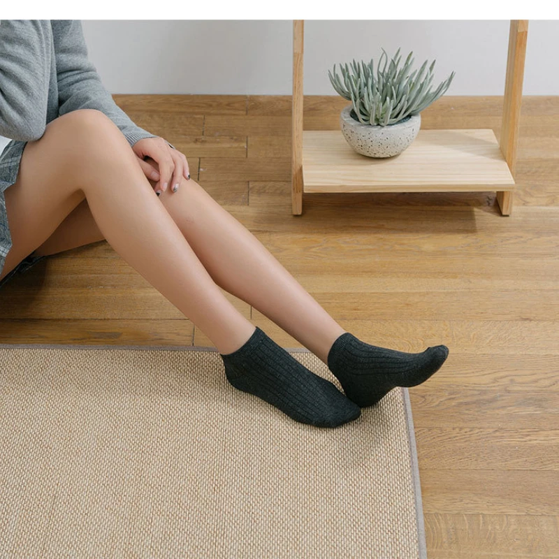 New In Women Ankle Socks Spring Summer Solid Color Japanese Fashion Cute Socks Breathable Cotton Sokken Kawaii Female short Sock