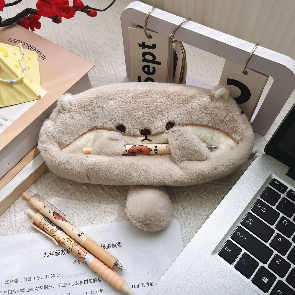 

Плюшевая сумка для ручек Pen Bag