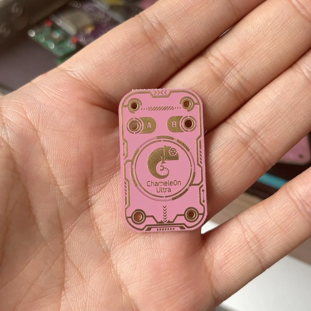 

Pink1:1clone chameleon ultra the last RFID emulator ChameleonUltra NFC & RFID Key Fob Solution Opens access control systems 125K