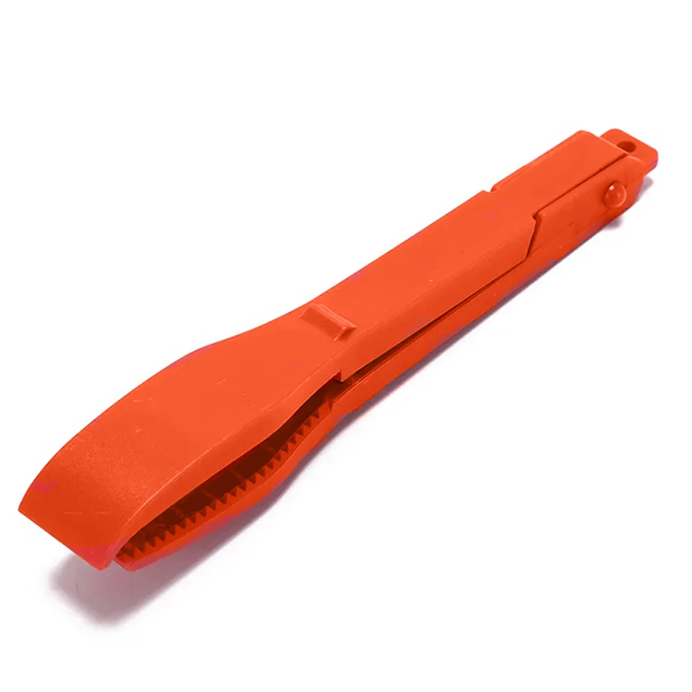 

Plastic Fish Control Clip Portable Serrated Clip Fish Catch Clip Fishing Gear Accessories Outdoor Fishing Gear with Lock Switch