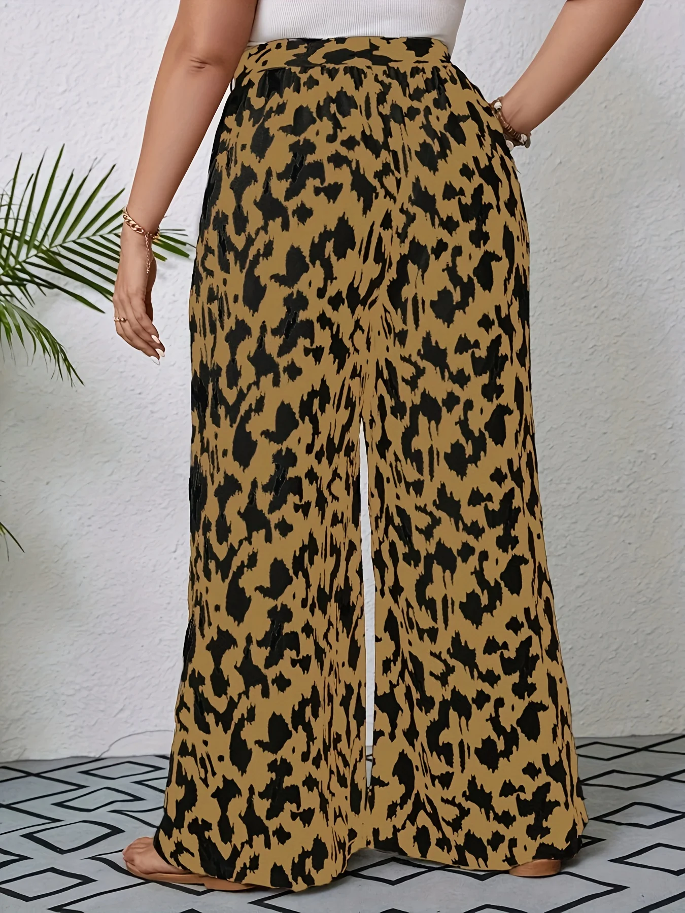 Брюки с высокой талией и принтом большого размера. Элегантные широкие брюки на