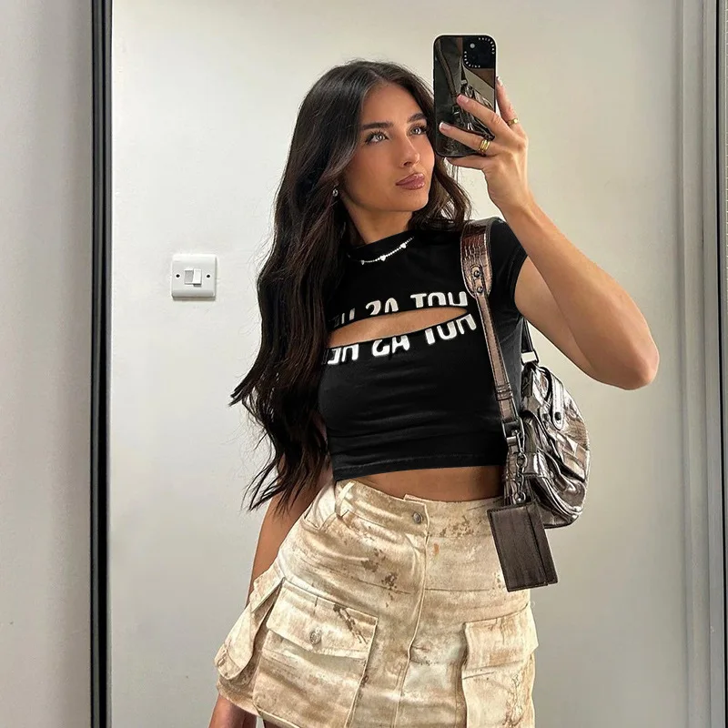 

Summer 2023 Simple Short Crop Top Women Slim-fit Neckline Cutout Fun Letter Print Pullover Short-sleeve Casual Pop T-shirt Vest